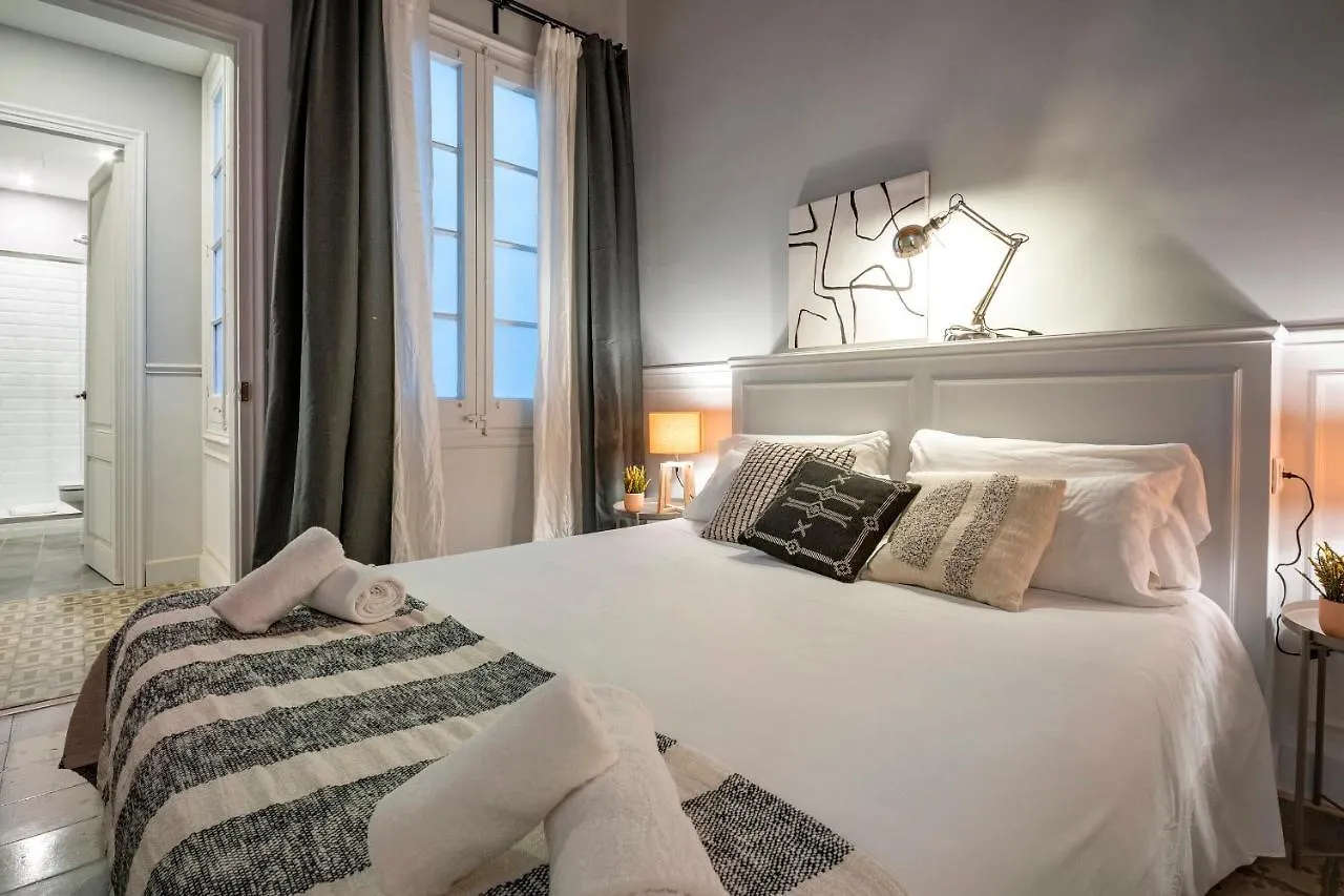 Habitat Apartments Alaia Барселона Испания