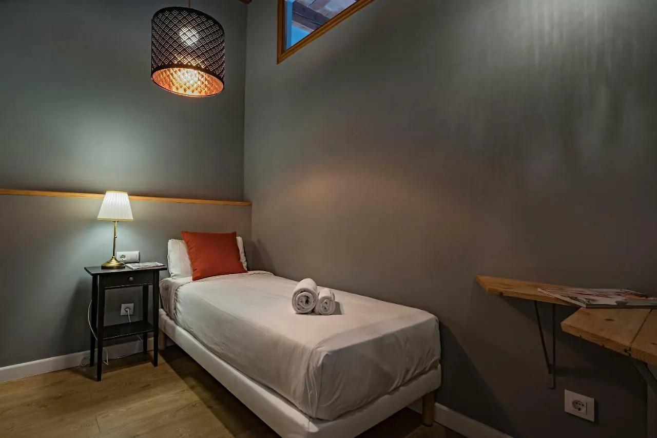 Habitat Apartments Alaia Barcelona 0*,